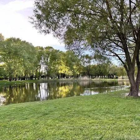 Daire Park View With Private Parking Wi-fi & Outdoorgym Klaipėda