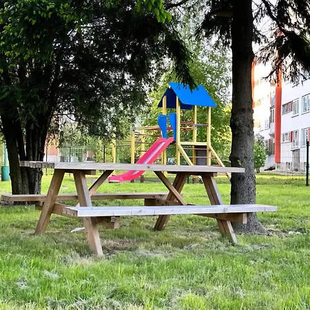 Park View With Private Parking Wi-fi & Outdoorgym Daire