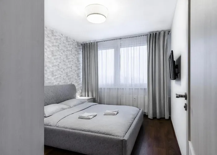 Daire Park View With Private Parking Wi-fi & Outdoorgym Klaipėda